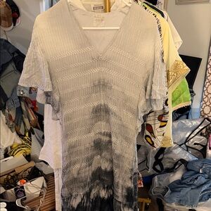 TRYB Light Gray Tie-Dye V-Neck Flutter Sleeve Tunic